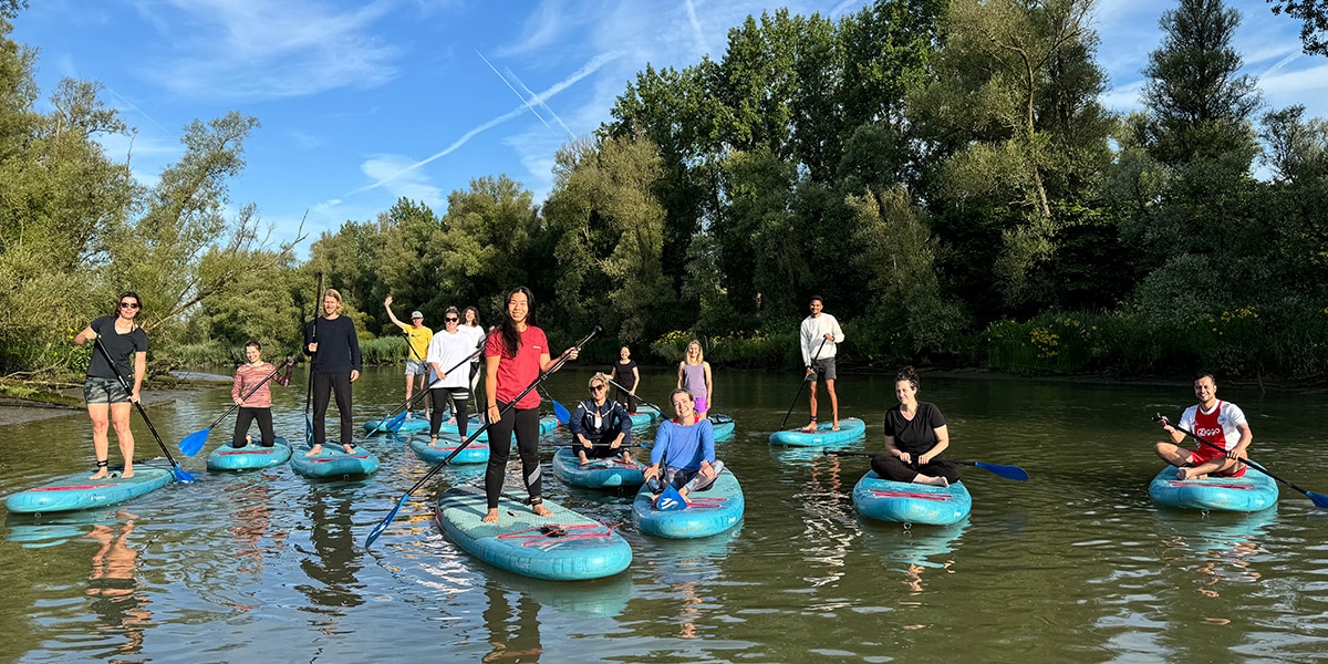 Ontdek hoe ons team groeide en bloeide tijdens een inspirerend bedrijfsuitje naar de Biesbosch. Lees over onze ervaringen met workshops over biologische ritmes.